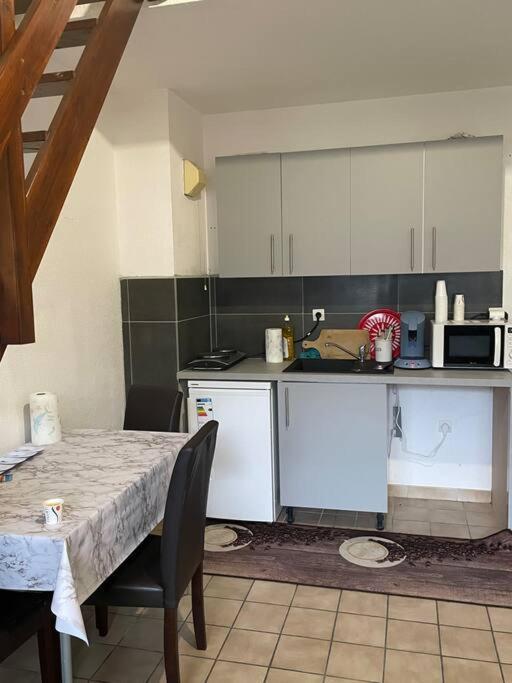 Appartement Duplex T1 Албервил Екстериор снимка